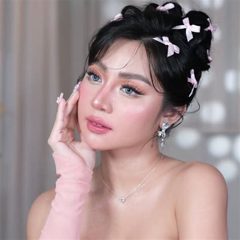 red alexandria fajutrao nude|Red Alexandria Fajutrao (@rdlxndria) .